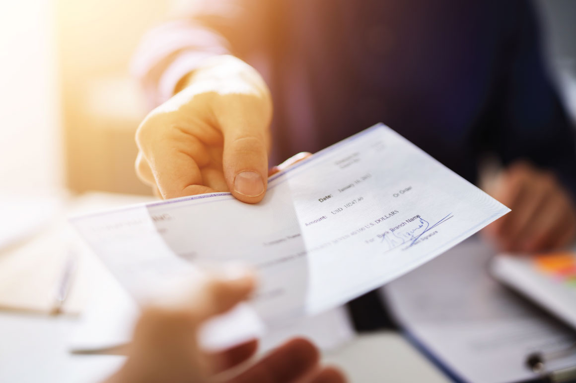 Handing check