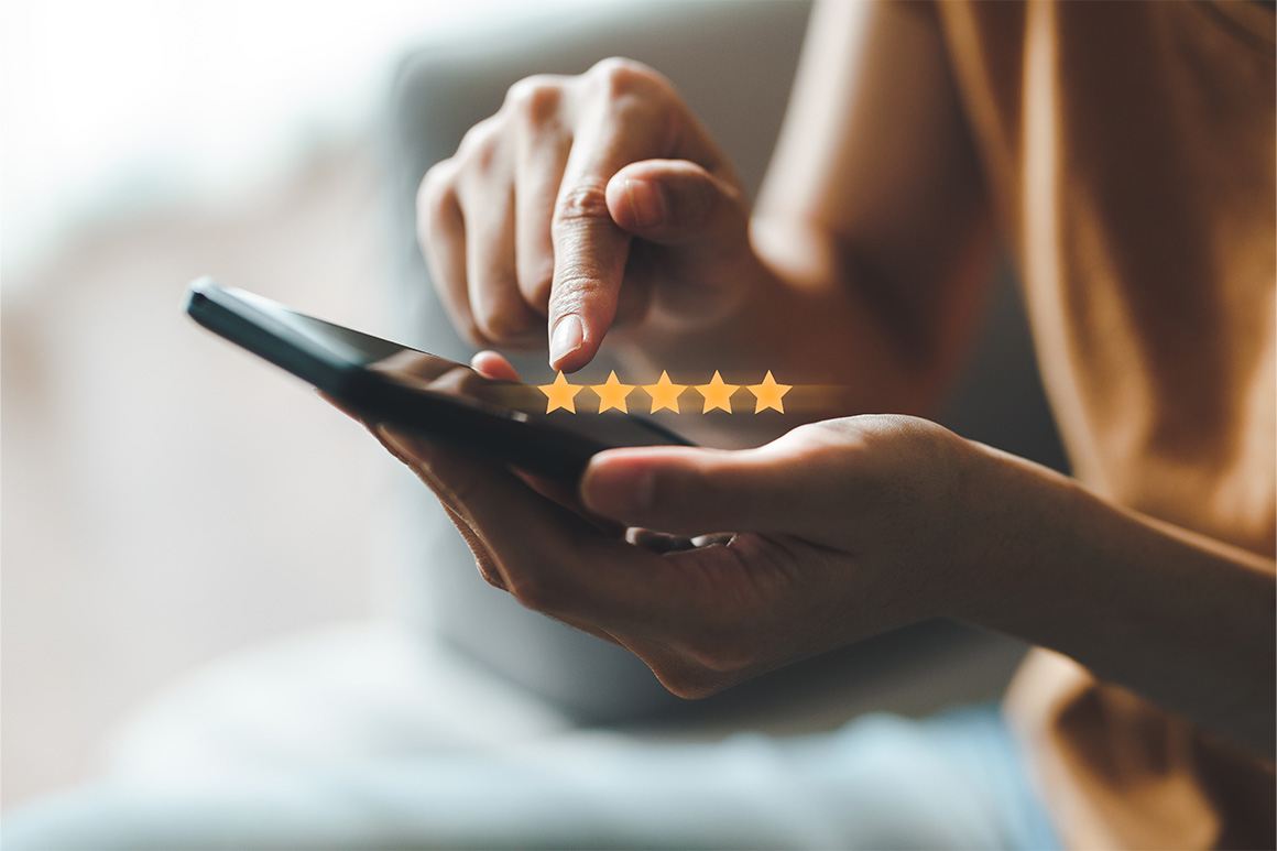 Rating 5 star on the mobile phone
